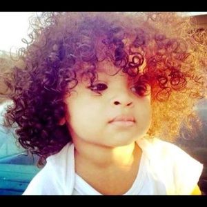 Meet your Posher, Chloe